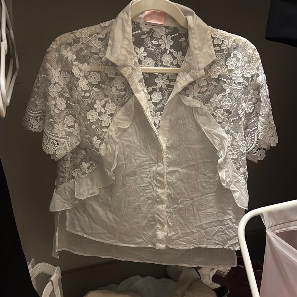 Giamba by Giambattista Valli White Lace Flutter Sleeve Blouse